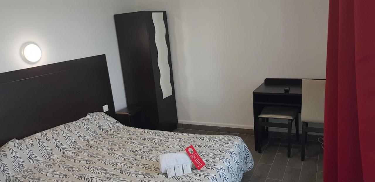 Le Petit Fossard Montereau - Fontainebleau Hotel Esmans Ngoại thất bức ảnh